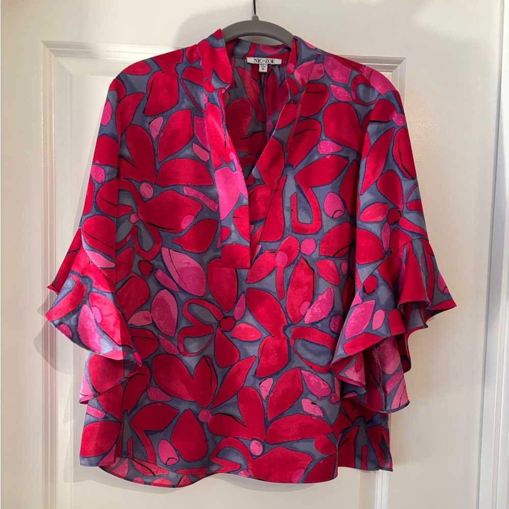 EUC NIC+ZOE Happy Splash Floral Top